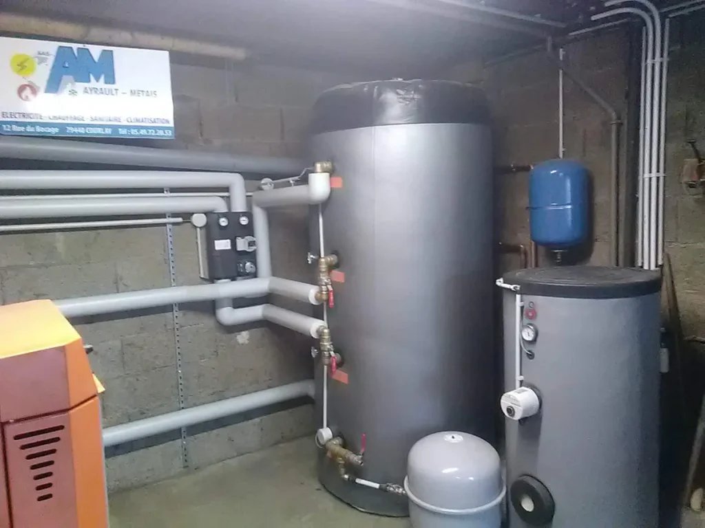 Réalisation de chaudière à bois par AM SAS, électricien, plombier, chauffagiste à Courlay